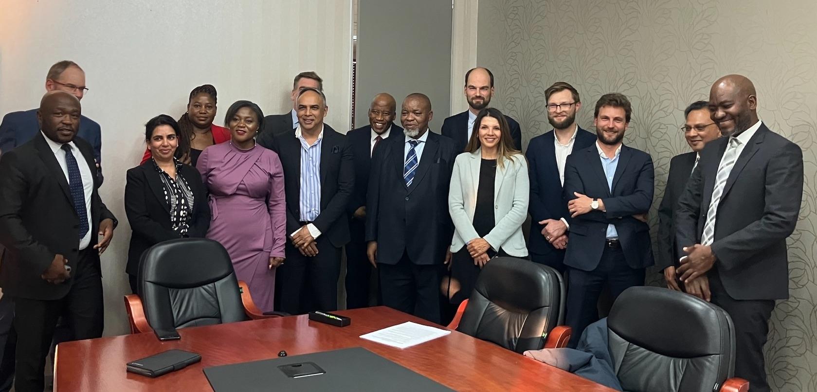 Featured image for “EDF Renewables achieves Legal Close on RMIPPPP hybrid power project Umoyilanga”